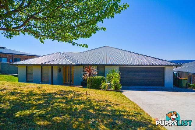 13 Hillcrest Avenue LITHGOW NSW 2790