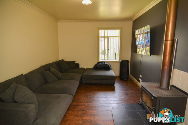 8 Saville Street PORTLAND NSW 2847