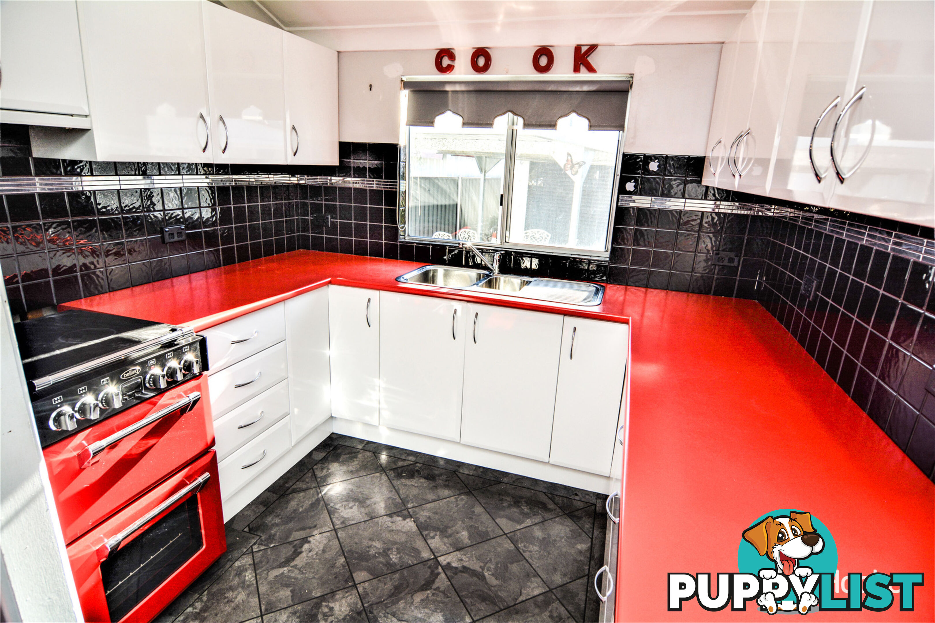37 Outer Crescent LITHGOW NSW 2790