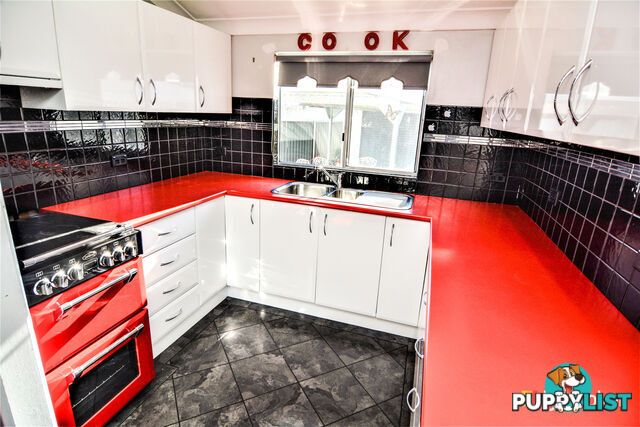 37 Outer Crescent LITHGOW NSW 2790
