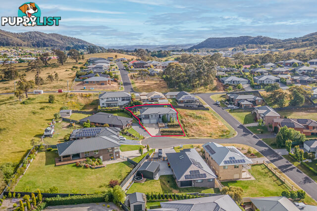 6 Shawcross Close LITHGOW NSW 2790