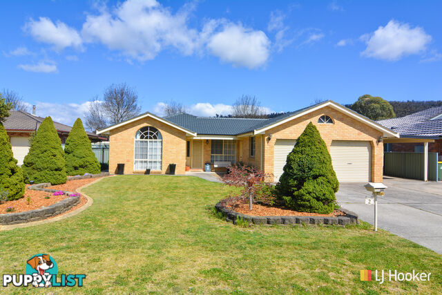 2 Mortlock Close LITHGOW NSW 2790