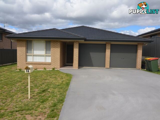 16 Henning Crescent WALLERAWANG NSW 2845