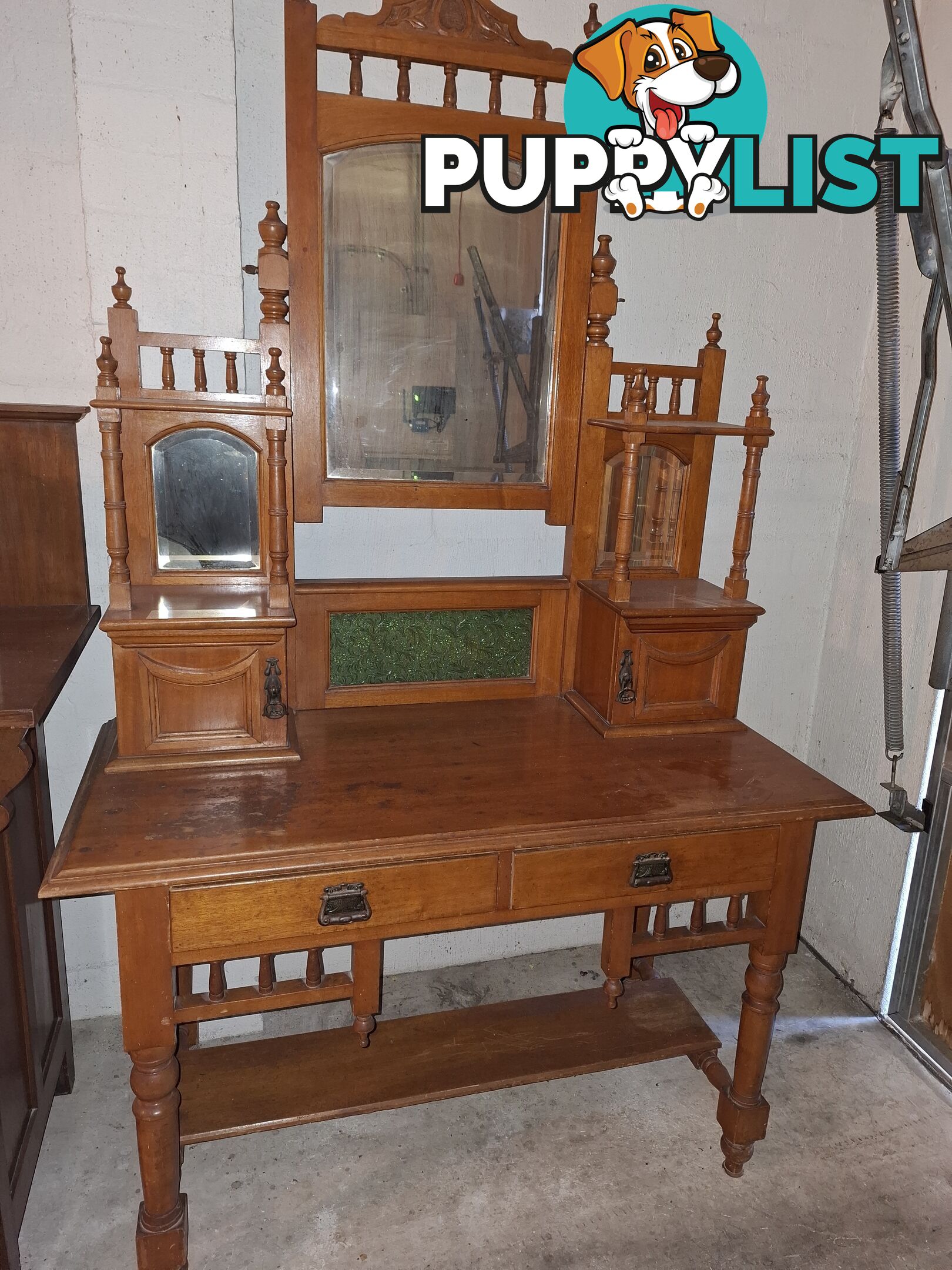 Antique dressing table