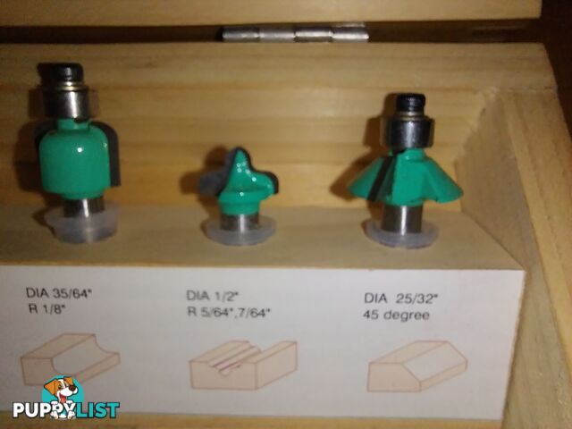 Ogee 12 Carbatec 1/4 inch routa bits.