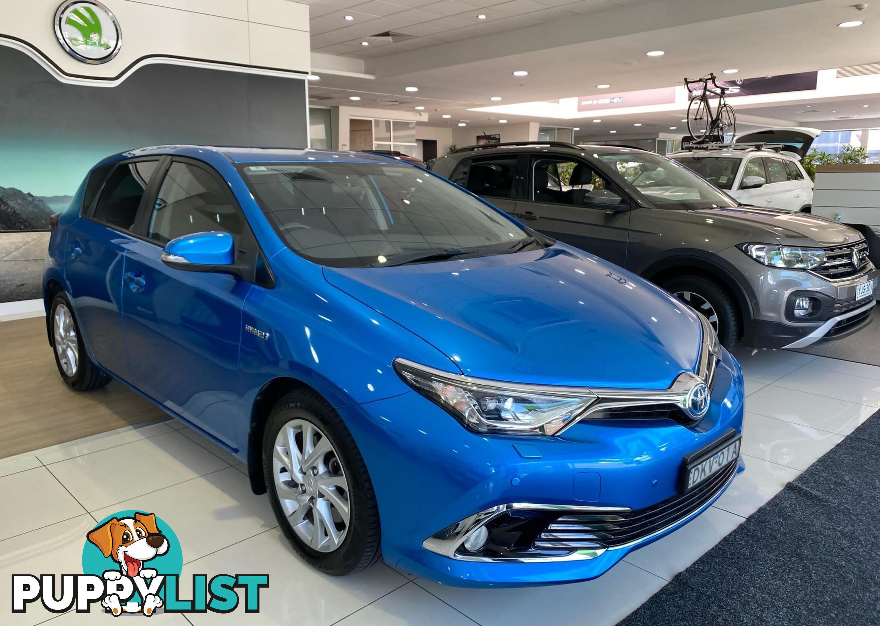 2016 TOYOTA COROLLA   HATCH