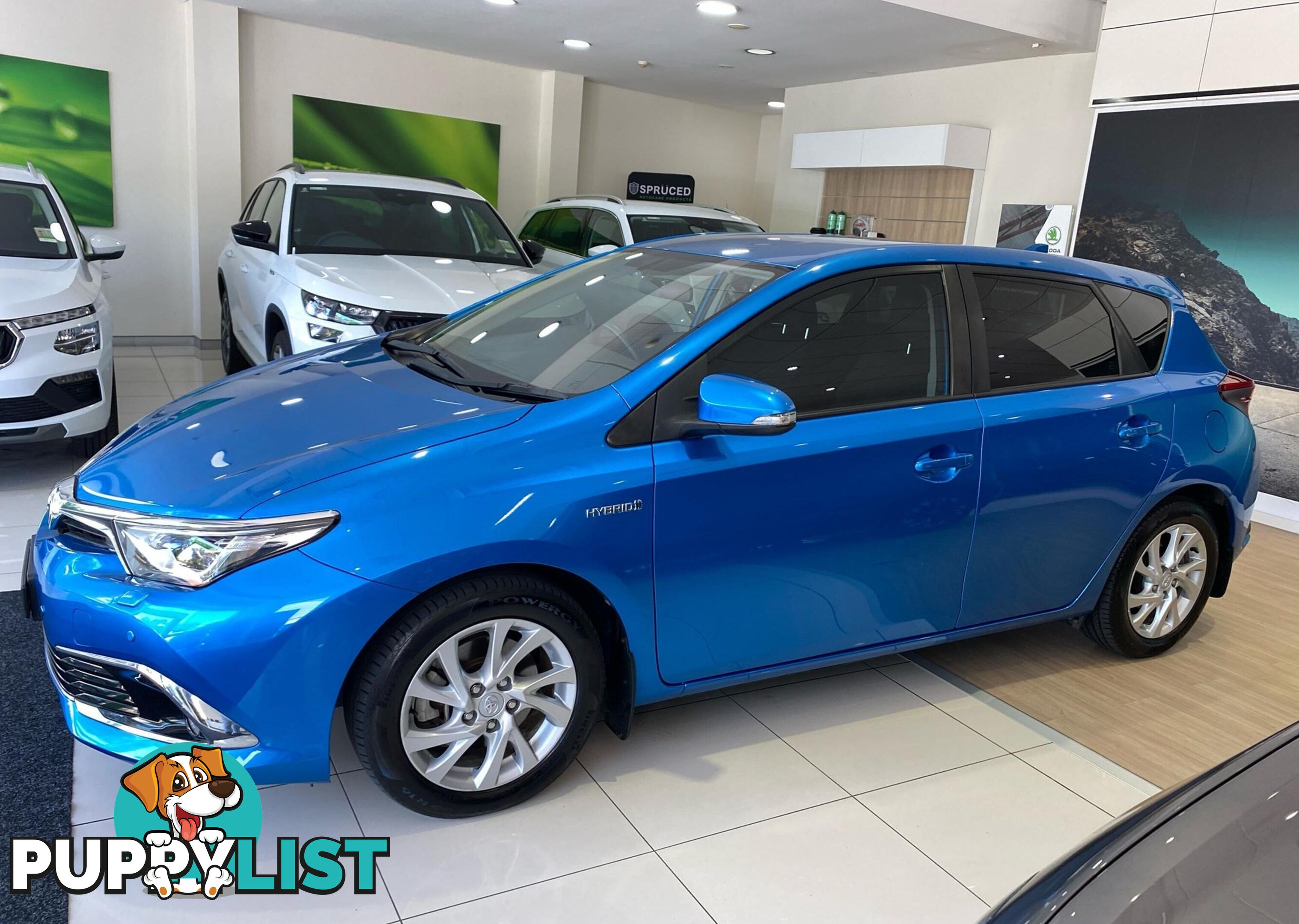 2016 TOYOTA COROLLA   HATCH