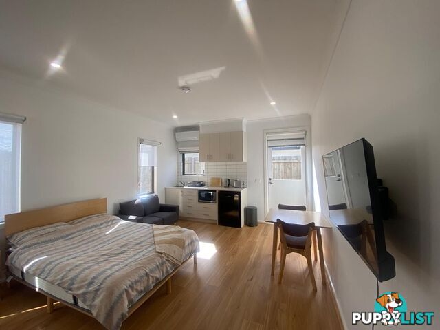 1 5 Gavan Court Werribee VIC 3030