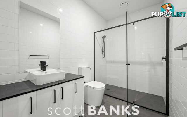 8 13 Raymond Street Melton South VIC 3338