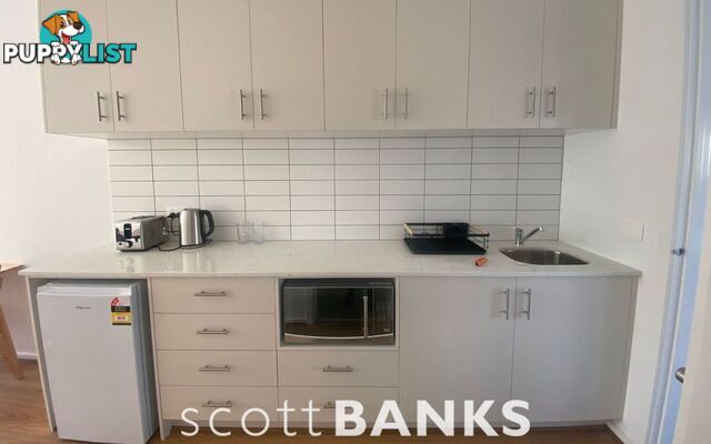 8 5 Gavan Court Werribee VIC 3030