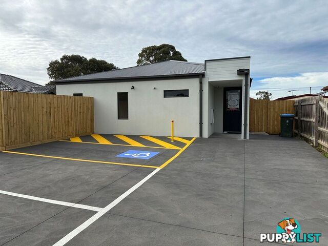 8 5 Gavan Court Werribee VIC 3030