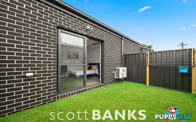 2 13 Raymond Street Melton South VIC 3338