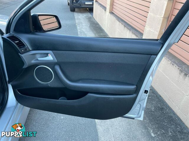 2011 HOLDEN COMMODORE SV6 VEIIMY12 UTILITY