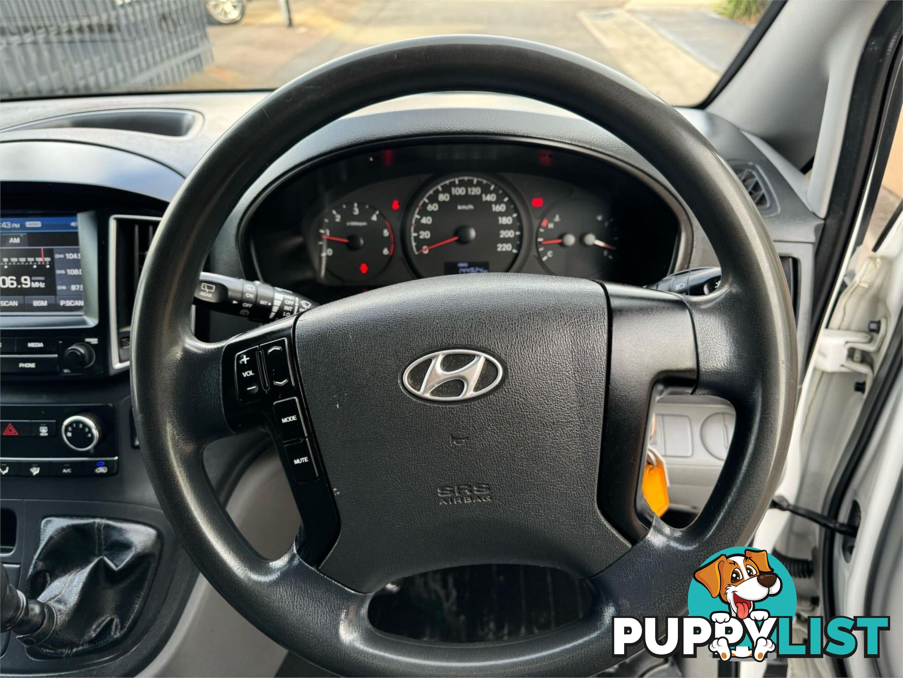 2016 HYUNDAI ILOAD  TQSERIES2(TQ3) 4D VAN