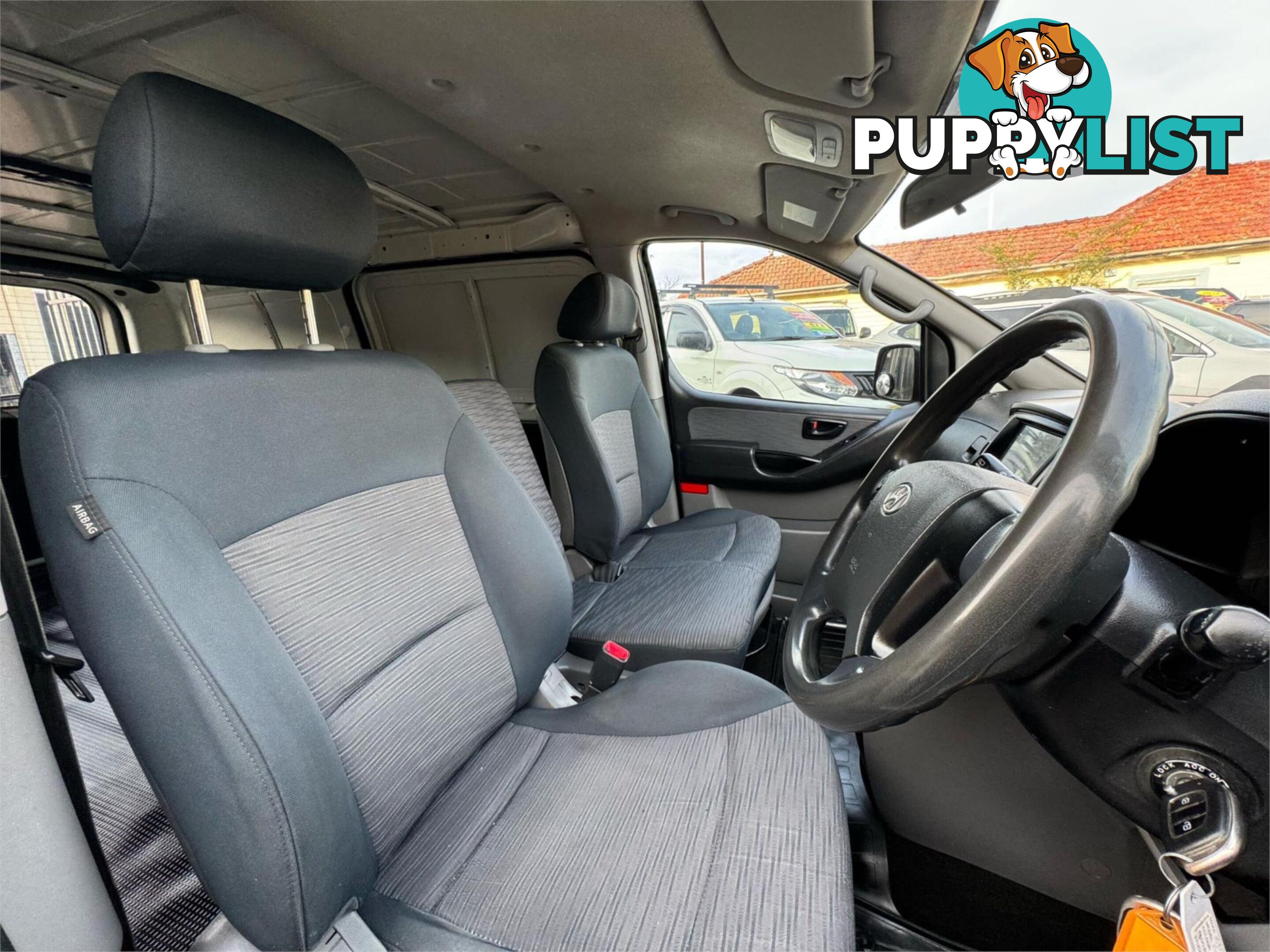 2016 HYUNDAI ILOAD  TQSERIES2(TQ3) 4D VAN