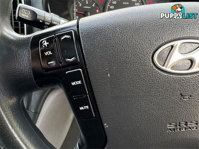 2016 HYUNDAI ILOAD  TQSERIES2(TQ3) 4D VAN
