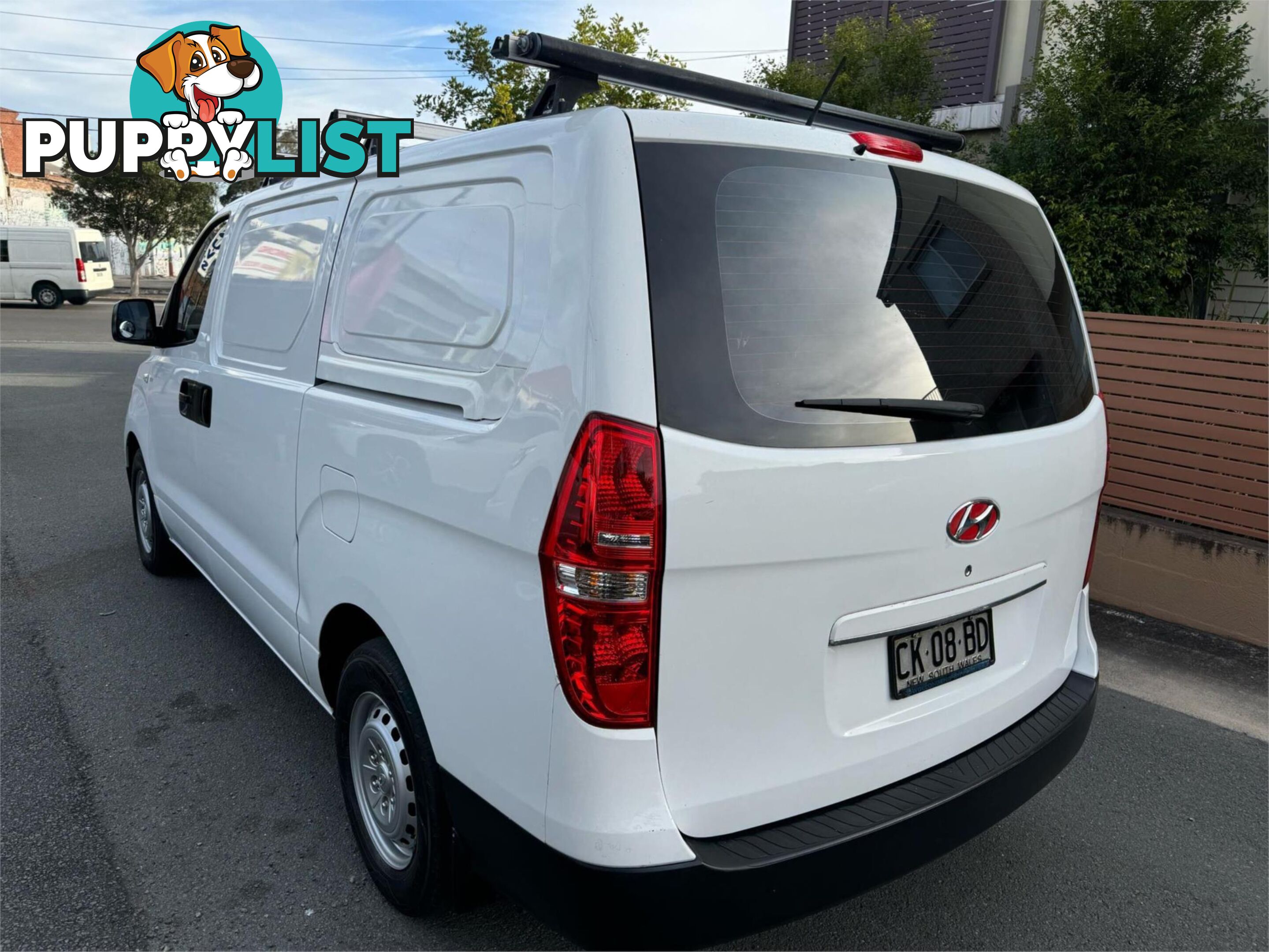 2016 HYUNDAI ILOAD  TQSERIES2(TQ3) 4D VAN