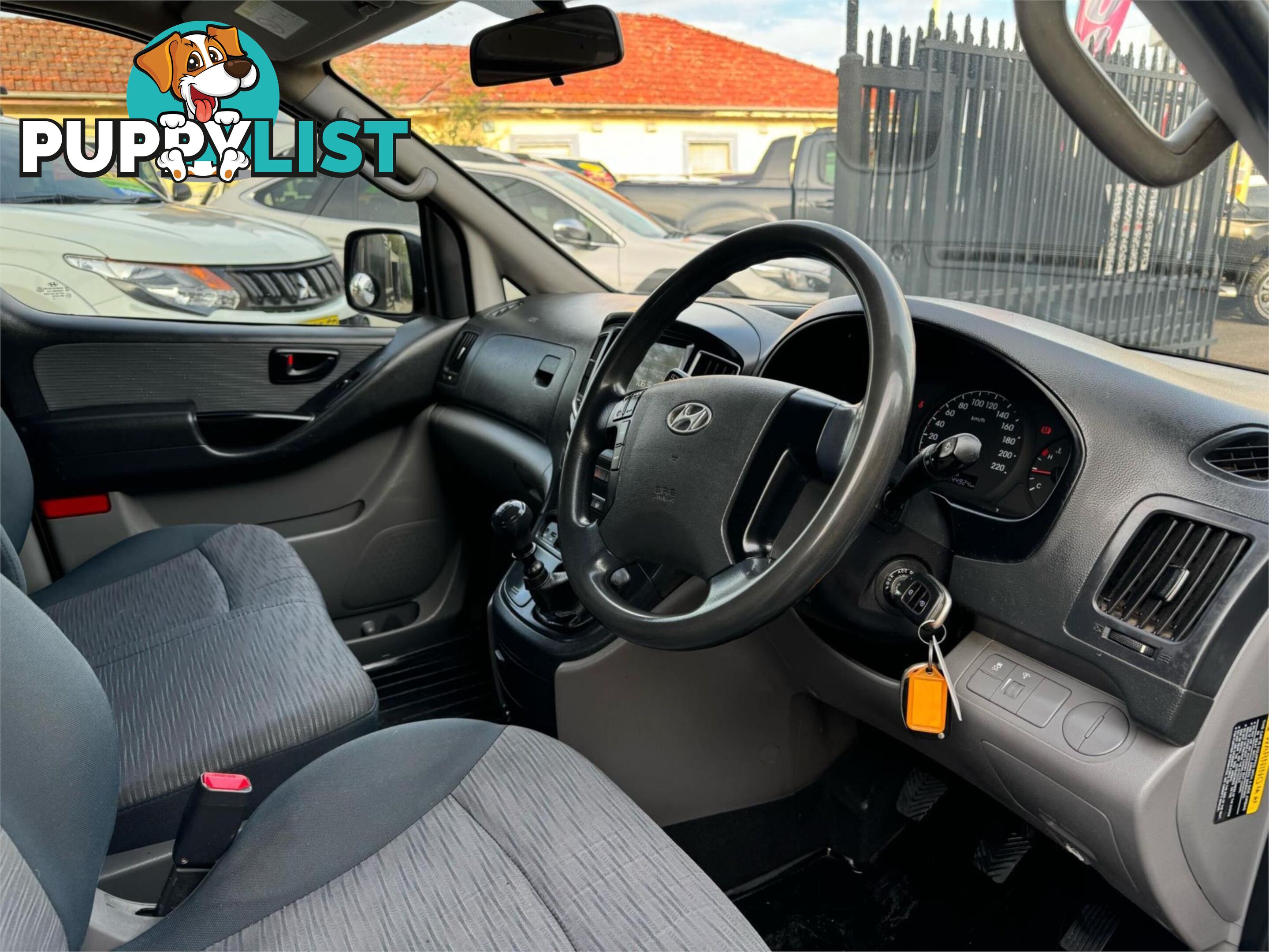2016 HYUNDAI ILOAD  TQSERIES2(TQ3) 4D VAN