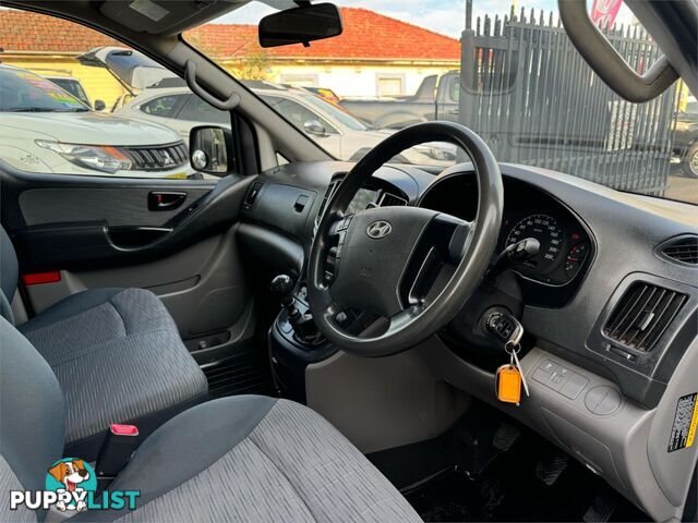 2016 HYUNDAI ILOAD  TQSERIES2(TQ3) 4D VAN