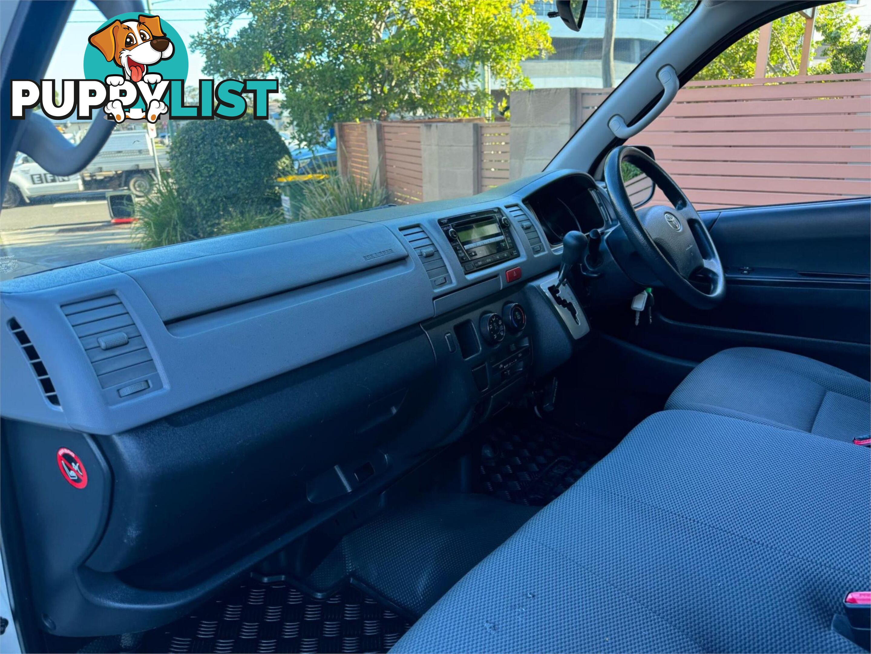 2011 TOYOTA HIACE LWB TRH201RMY11UPGRADE 4D VAN
