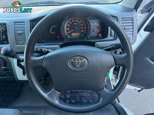2011 TOYOTA HIACE LWB TRH201RMY11UPGRADE 4D VAN