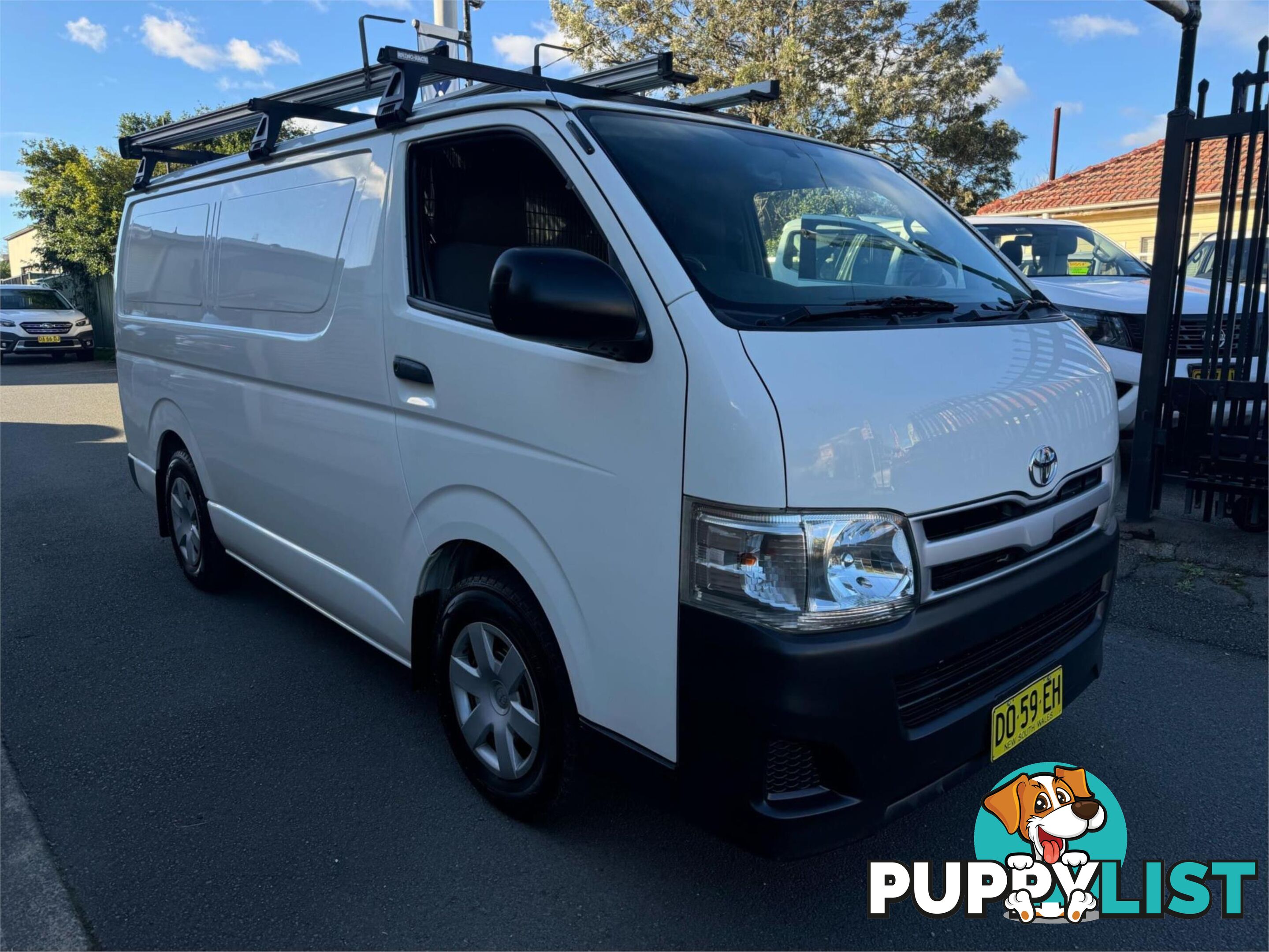 2011 TOYOTA HIACE LWB TRH201RMY11UPGRADE 4D VAN