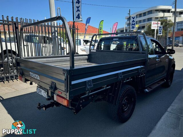 2017 TOYOTA HILUX SR(4X4) GUN126RMY17 X CAB C/CHAS