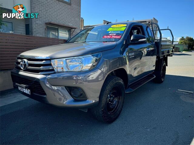 2017 TOYOTA HILUX SR(4X4) GUN126RMY17 X CAB C/CHAS