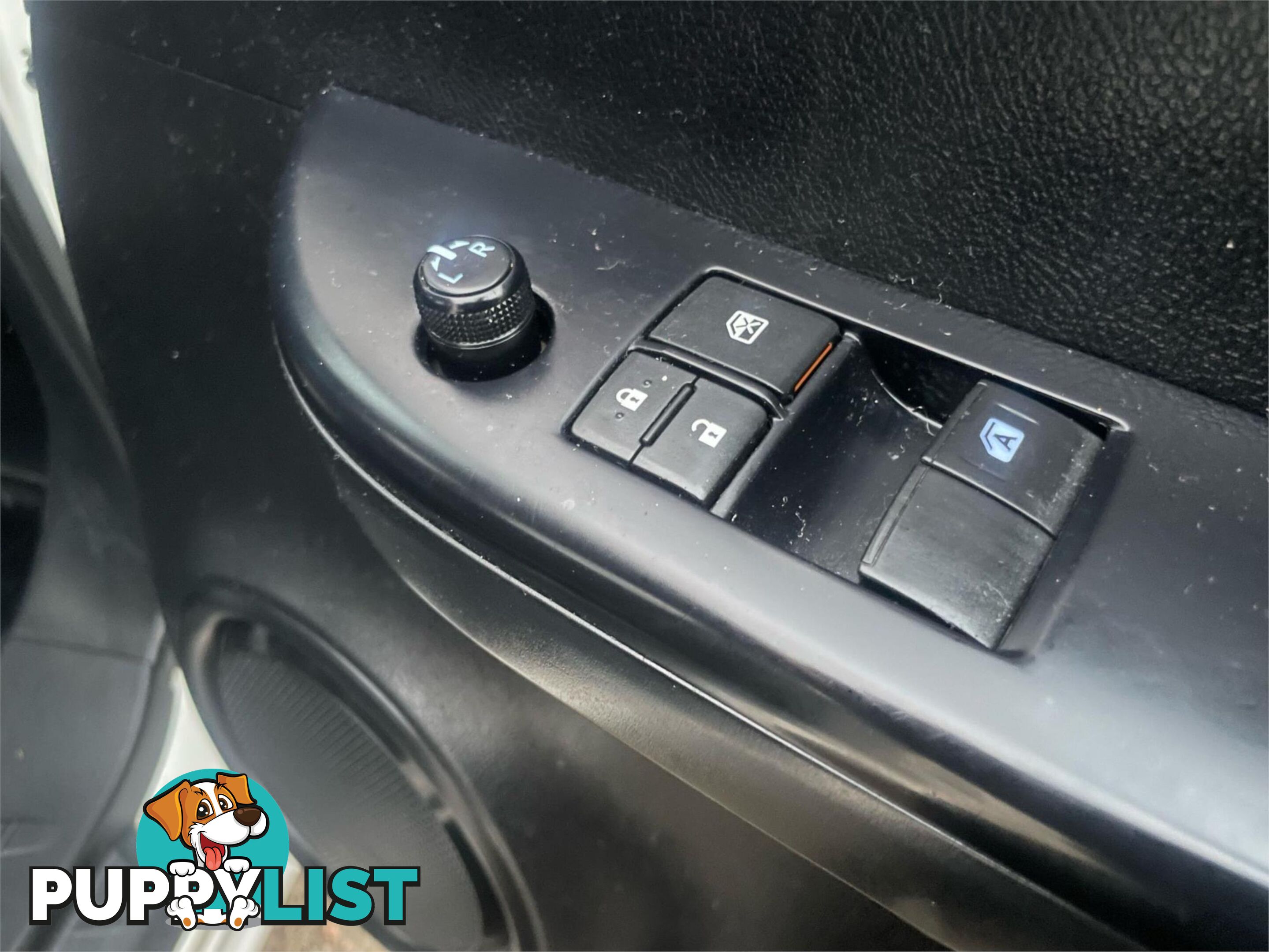2018 TOYOTA HILUX WORKMATE TGN121RMY17 C/CHAS