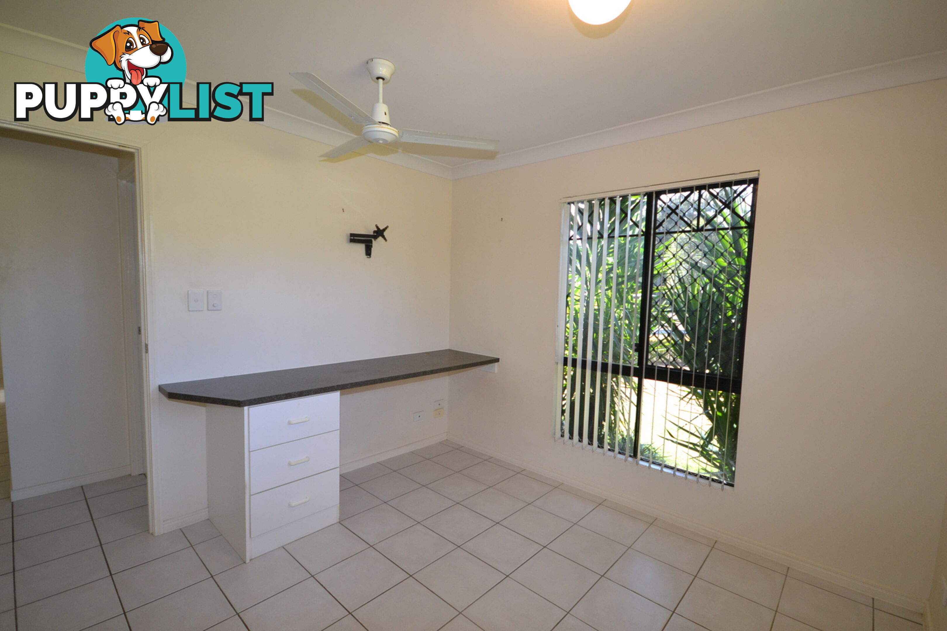 2 John Wayne Close Maudsland QLD 4210