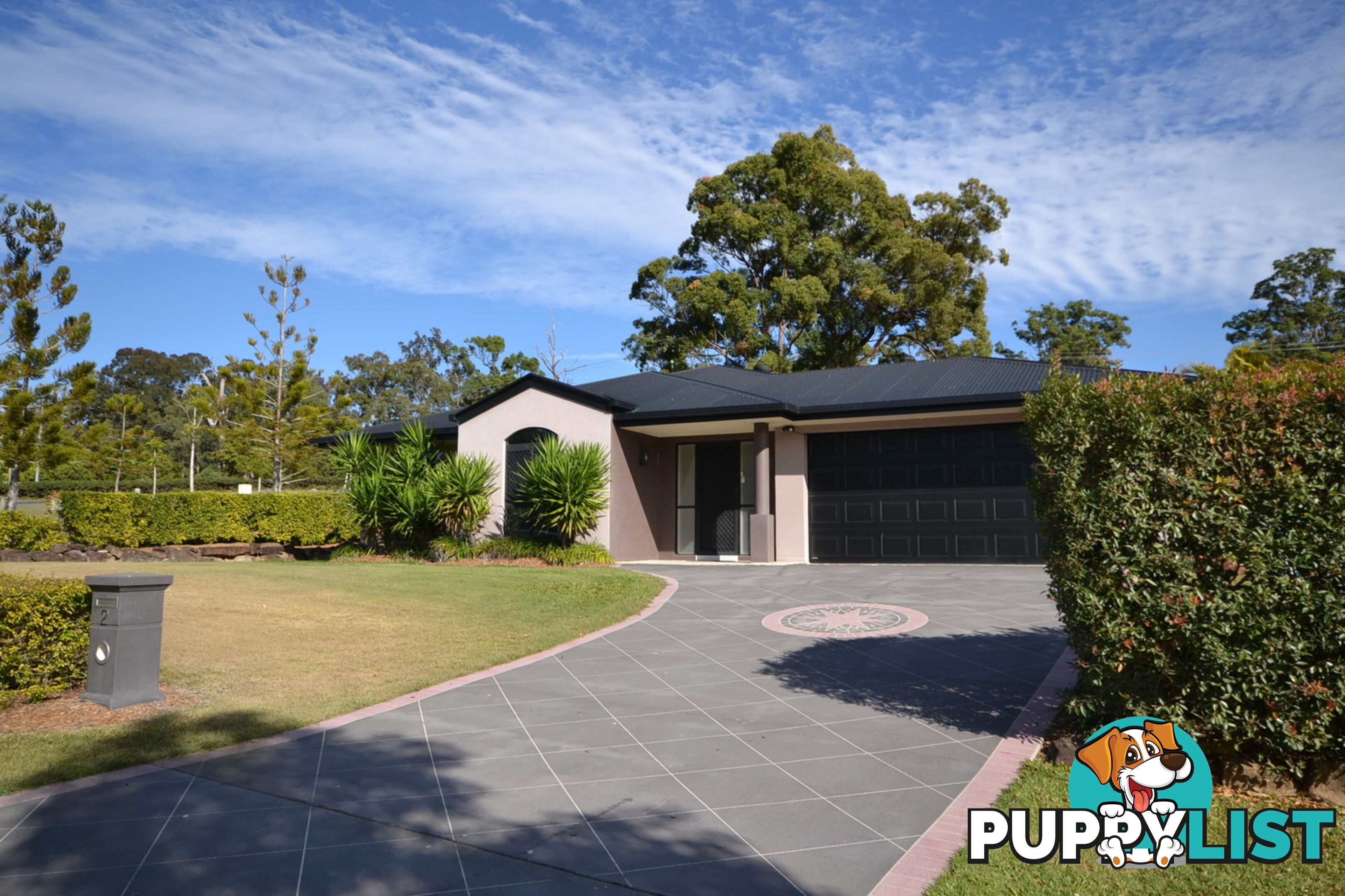 2 John Wayne Close Maudsland QLD 4210