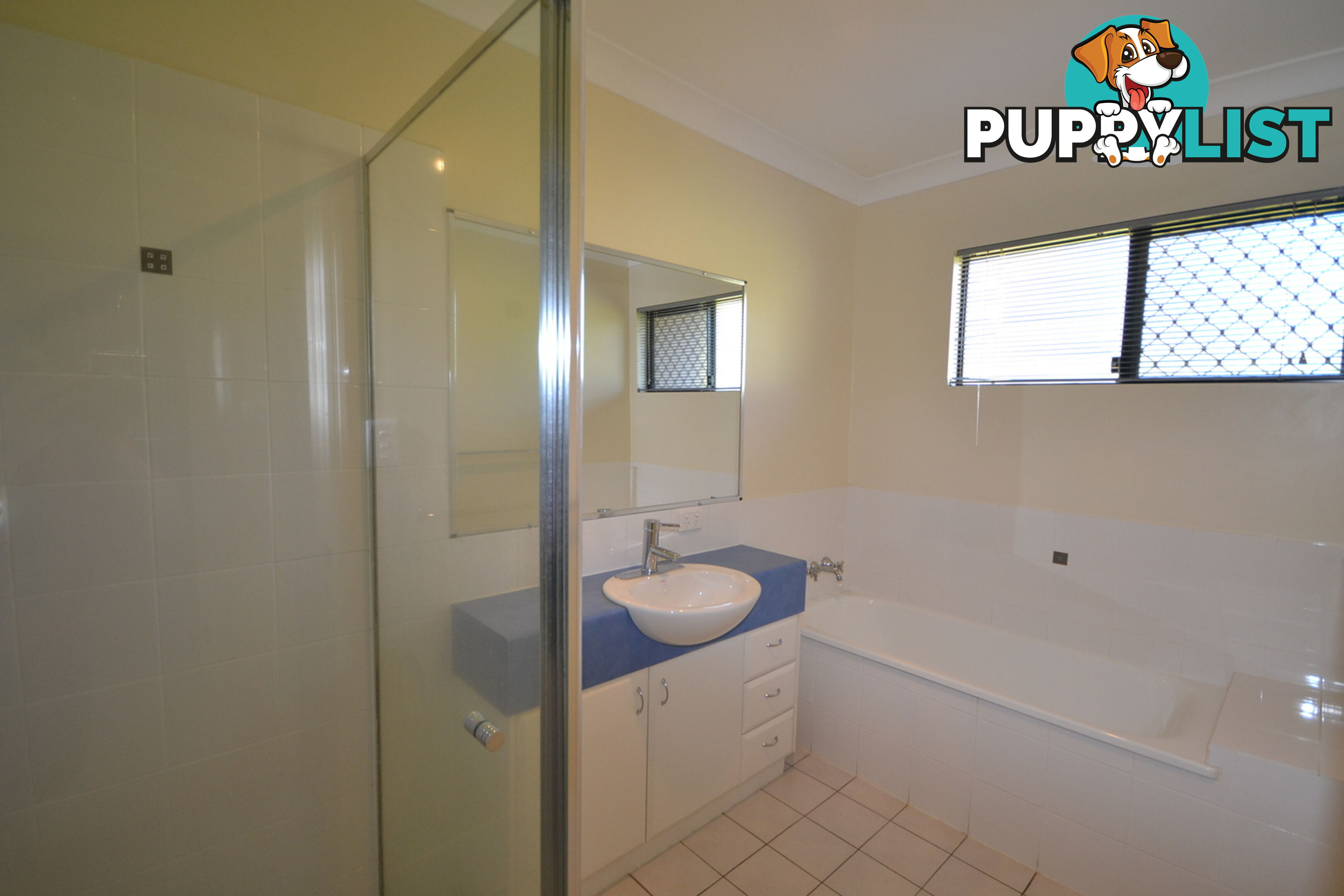 2 John Wayne Close Maudsland QLD 4210