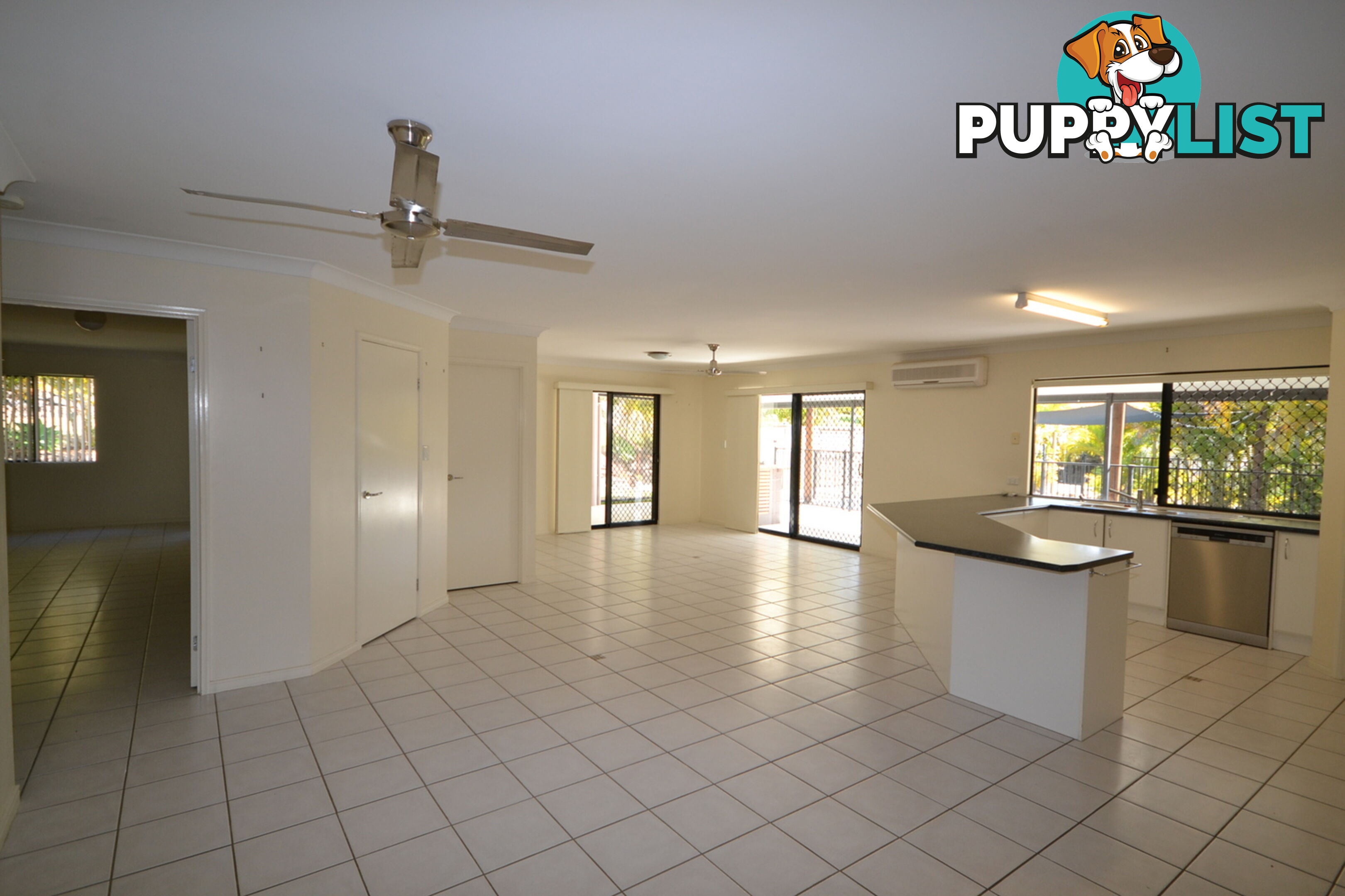 2 John Wayne Close Maudsland QLD 4210