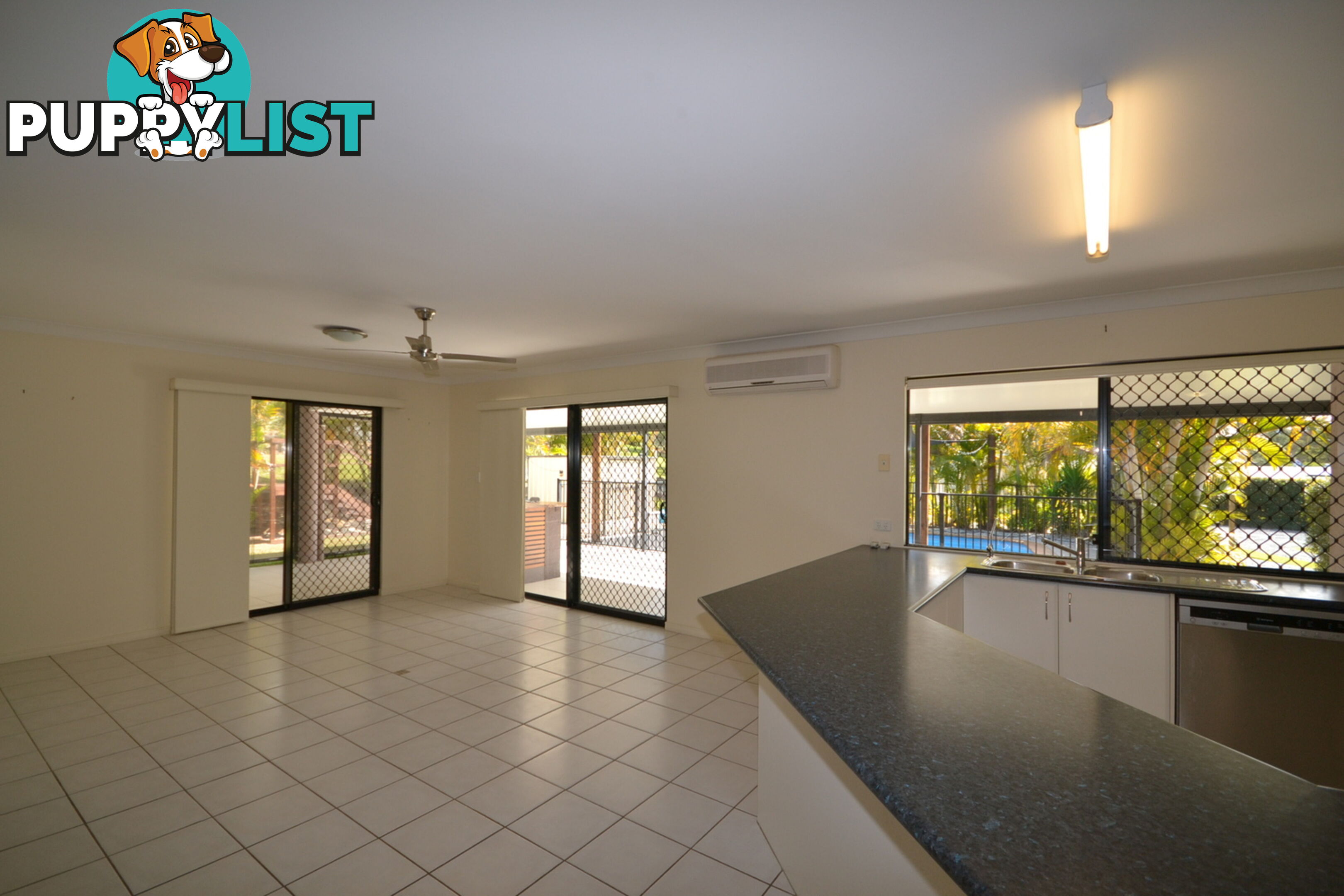 2 John Wayne Close Maudsland QLD 4210