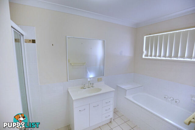 42 Woodrow Street Waterford QLD 4133