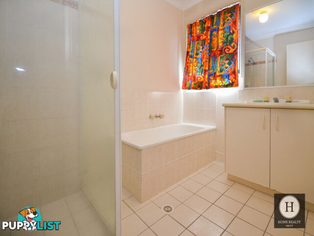 24 meike Crescent Tanah Merah QLD 4128