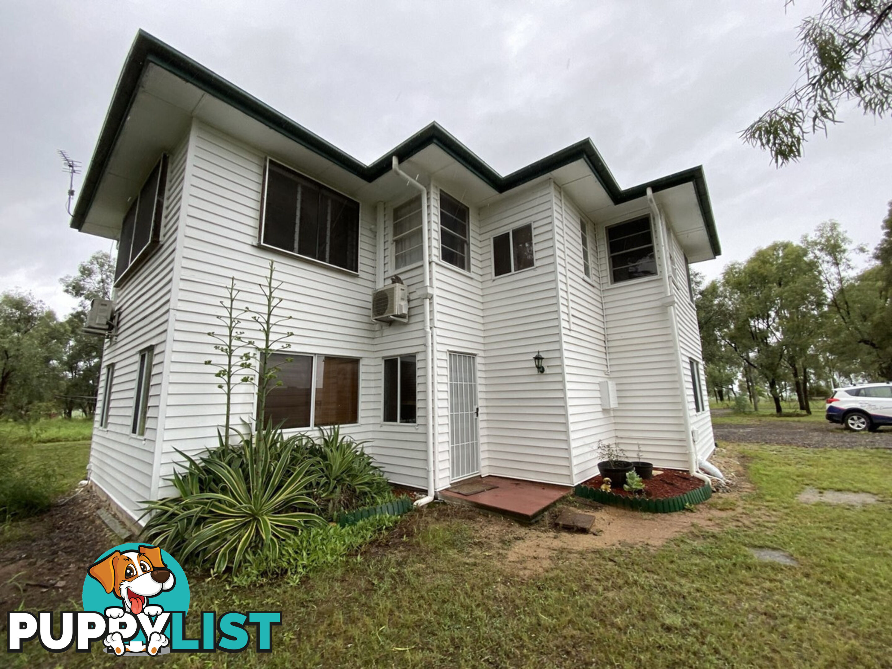 8 Fieldings Road College View QLD 4343