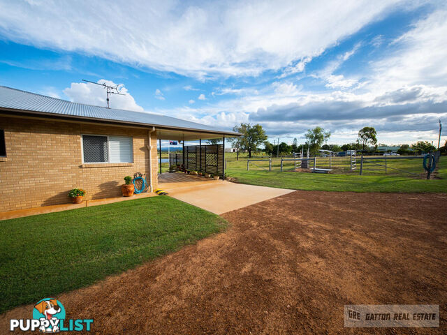 2 Fielding Road College View QLD 4343