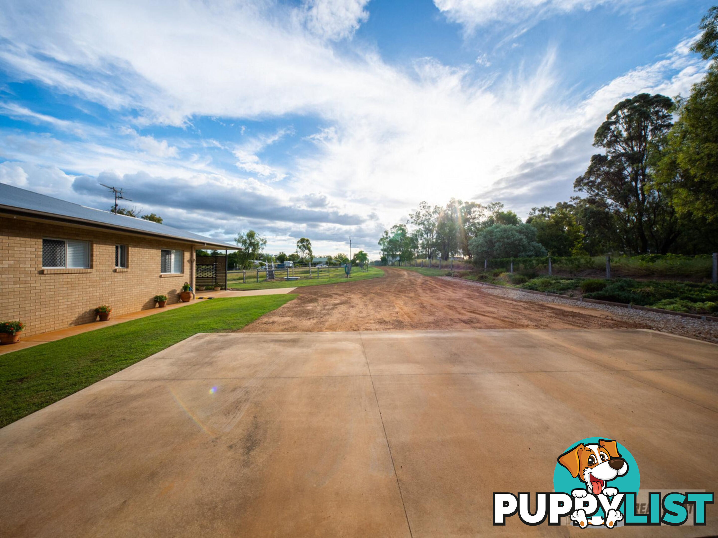 2 Fielding Road College View QLD 4343