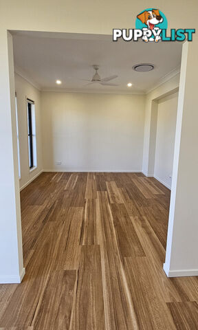 23 Elanora Crescent Kensington Grove QLD 4341