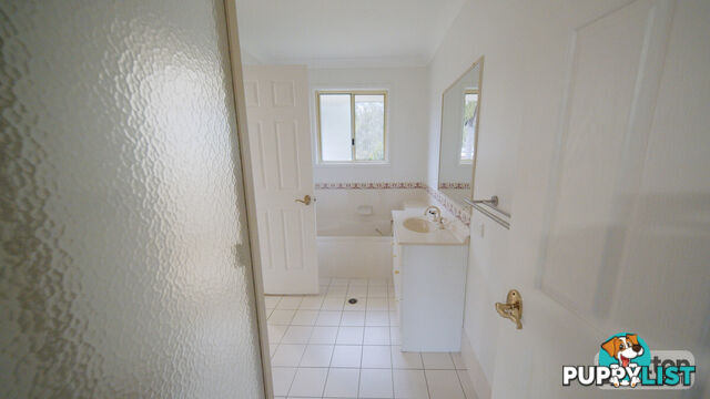 2 Eileen Court Kensington Grove QLD 4341