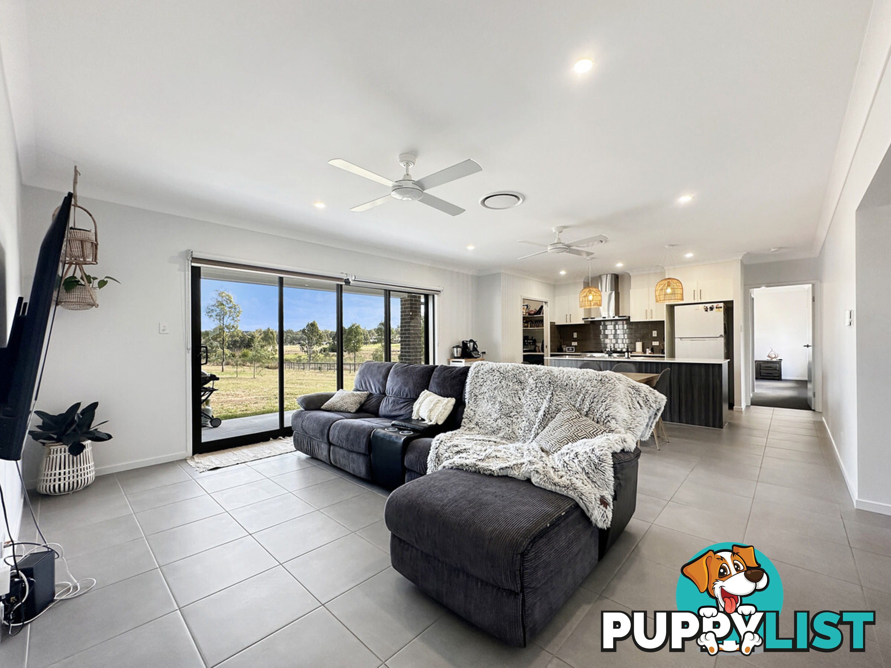 11 Sundew Crescent Kensington Grove QLD 4341