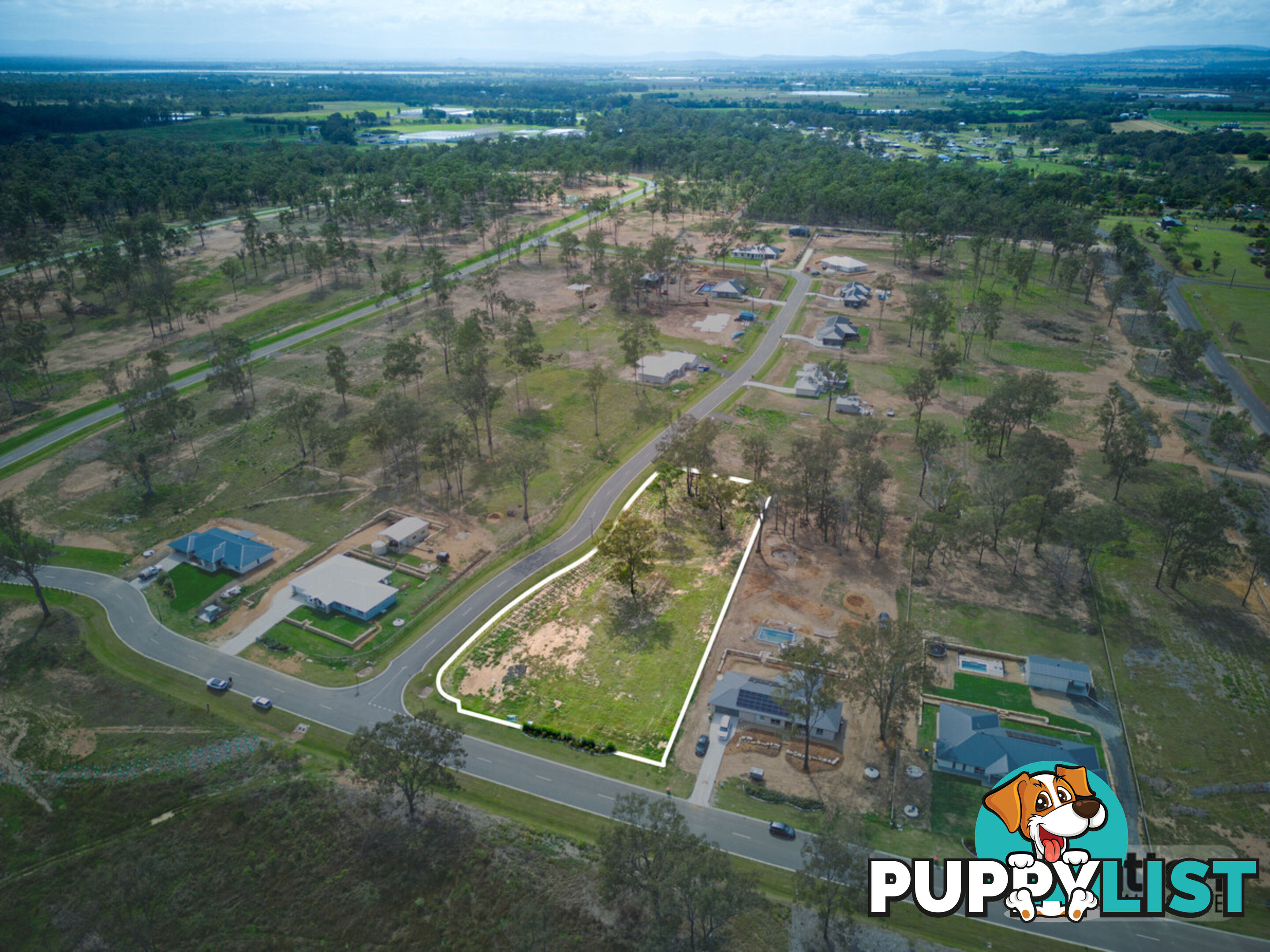 8 Newland Place Adare QLD 4343