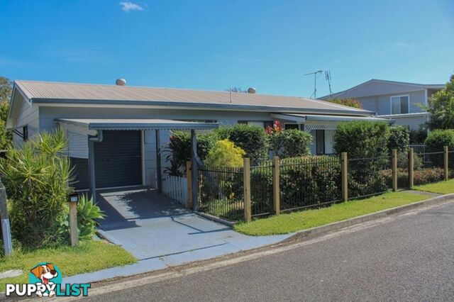 25 Hodgson Street CRESCENT HEAD NSW 2440