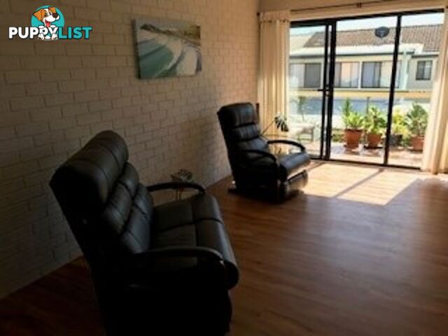 1/3 Walker Street CRESCENT HEAD NSW 2440