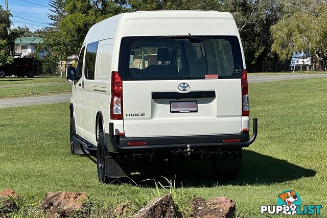 BUS 4x4 CONVERSION OF SLWB HIACE