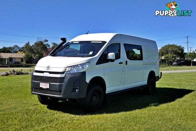 BUS 4x4 CONVERSION OF SLWB HIACE