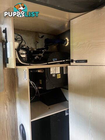 2018 Ezytrail Camper Trailer Lincoln LX MK2