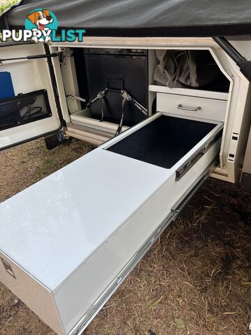 2018 Ezytrail Camper Trailer Lincoln LX MK2