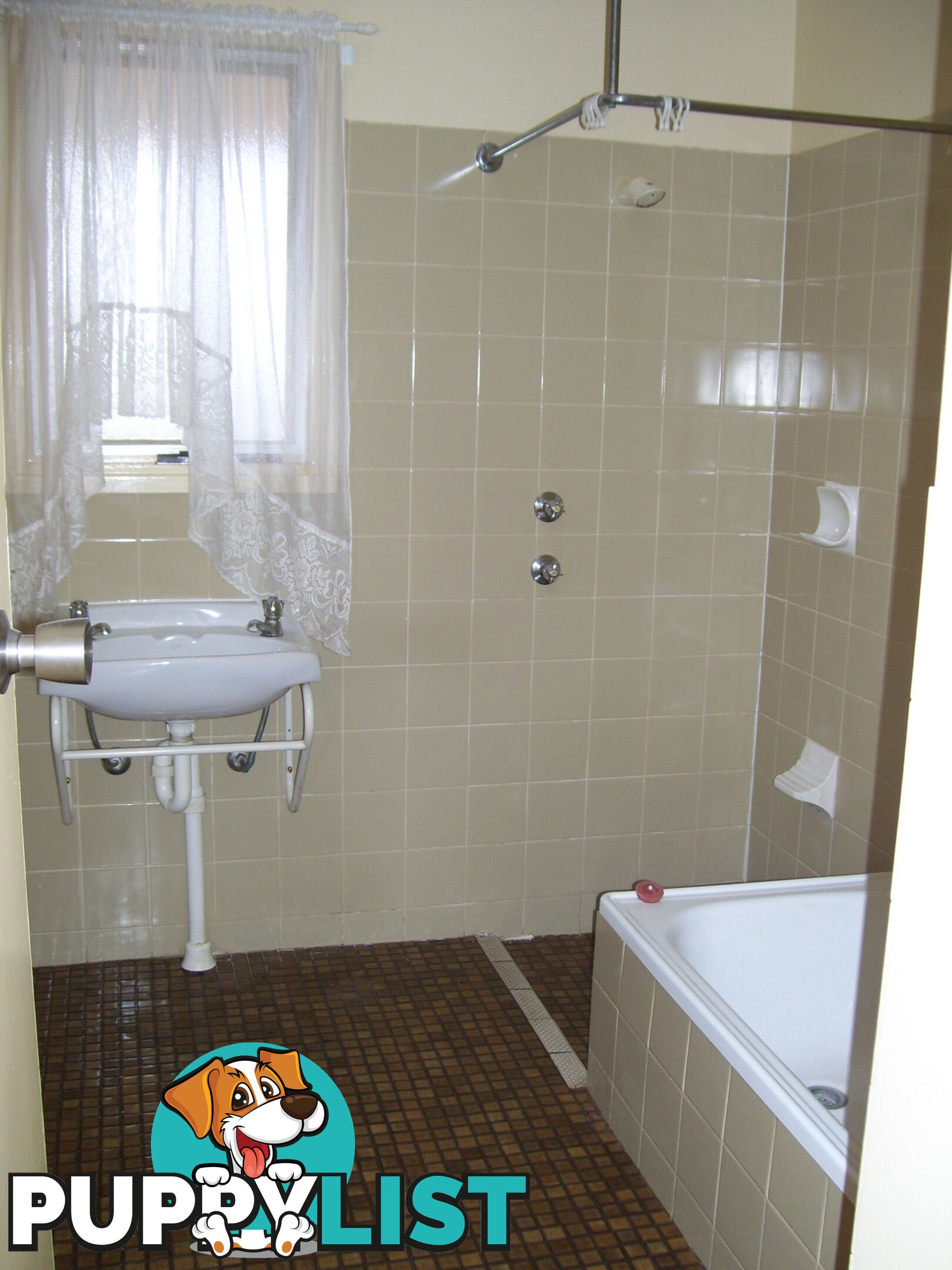 6 Jones Street BERRI SA 5343